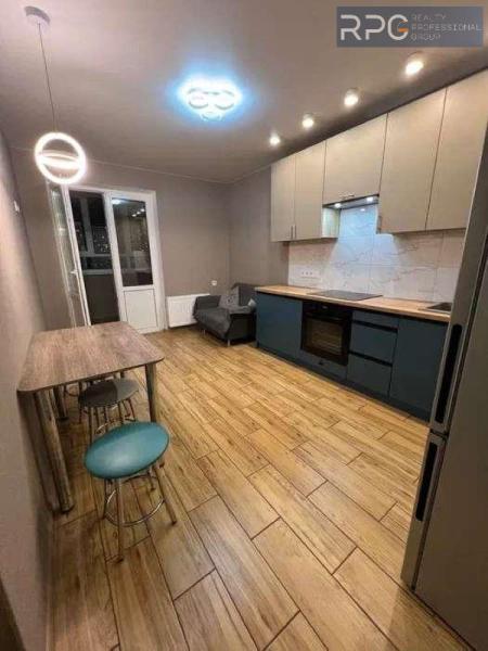 Продам 2-кімнатну квартиру в новобудові, ЖК Атлант