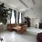 Продам 2-комнатную квартиру, 85.80 м², косметический ремонт