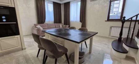 Продам 3-этажный таунхаус