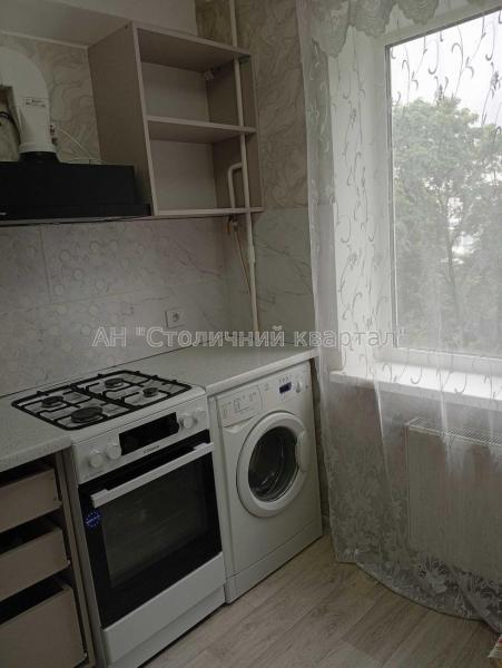 Продам 2-кімнатну квартиру