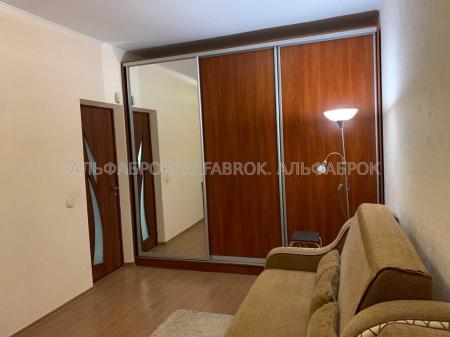 Продам 2-кімнатну квартиру