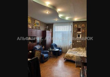 Продам 3-кімнатну квартиру
