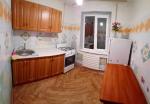 Продам 2-кімнатну квартиру, 45.70 м², косметичний ремонт
