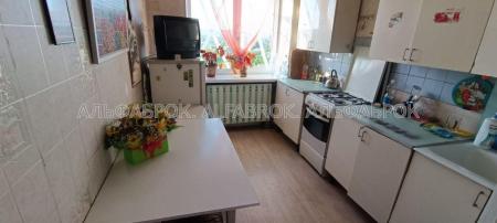 Продам 3-комнатную квартиру