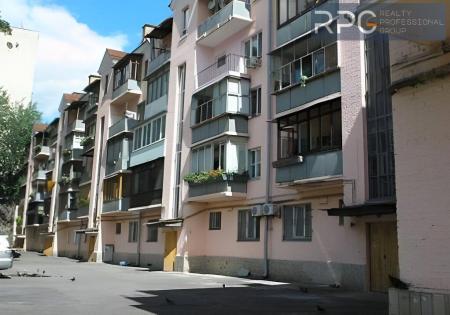 Продам 2-кімнатну квартиру