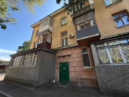 Продам 3-кімнатну квартиру