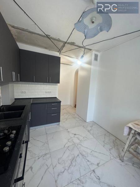 Продам 3-кімнатну квартиру