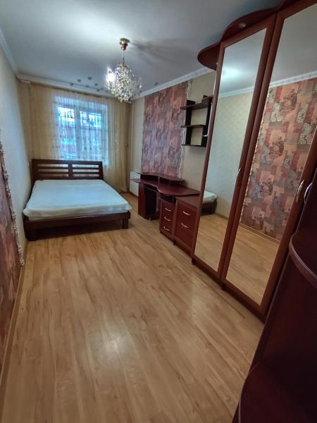 Продам 2-комнатную квартиру