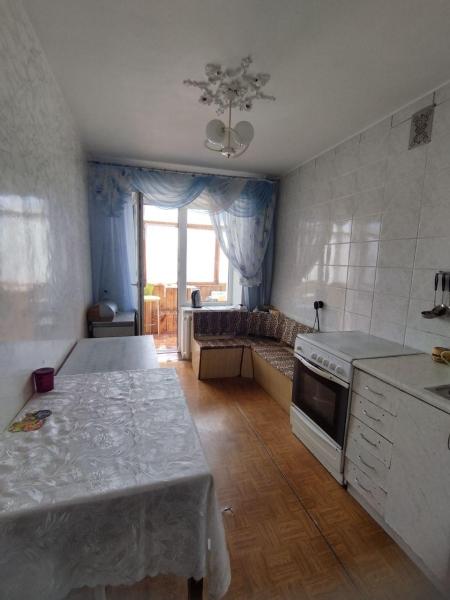 Продам 3-кімнатну квартиру