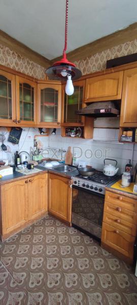 Продам 2-кімнатну квартиру