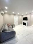 Продам 2-комнатную квартиру в новостройке, ЖК «Искринский», 76 м², евроремонт