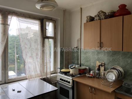 Продам 3-комнатную квартиру