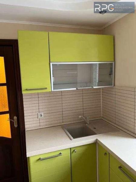 Продам 2-кімнатну квартиру