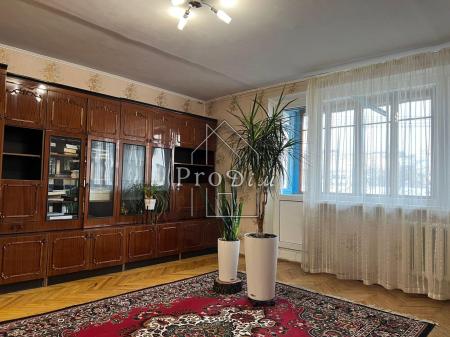 Продам 2-кімнатну квартиру
