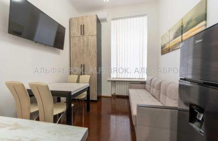 Продам 1-кімнатну квартиру