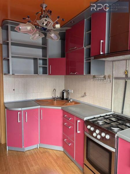 Продам 3-кімнатну квартиру