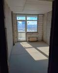 Продам 2-кімнатну квартиру в новобудові, ЖК Варшавський 2, 68.90 м², без ремонту