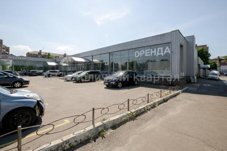 Сдам торговое помещение