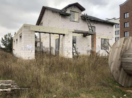 Продам 2-поверховий будинок