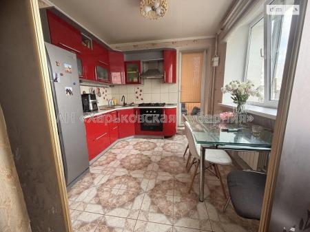 Продам 3-комнатную квартиру