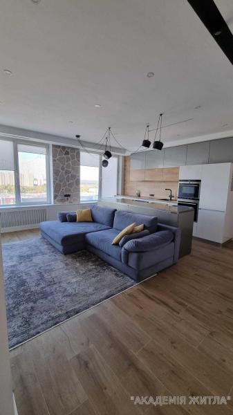 Продам 3-комнатную квартиру в новостройке, ЖК&nbsp;Богатырский