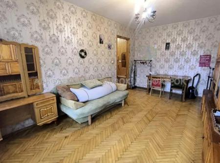 Продам 2-комнатную квартиру