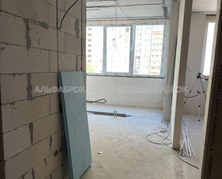 Продам 1-кімнатну квартиру, ЖК Лебединий