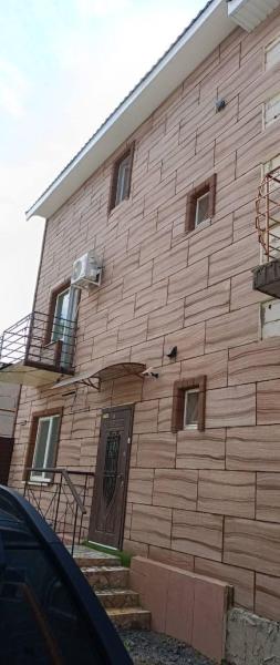 Продам 3-этажный таунхаус