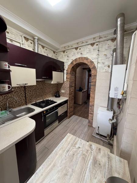 Продам 3-кімнатну квартиру