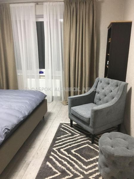 Продам 2-поверховий будинок