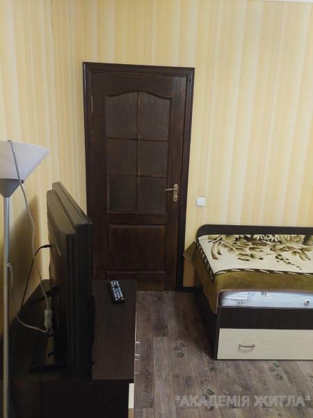 Продам 2-комнатную квартиру