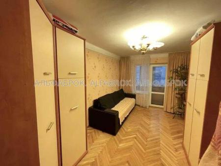 Продам 3-кімнатну квартиру