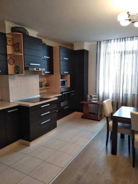 Продам 2-кімнатну квартиру, ЖК «Усадьба Разумовського»