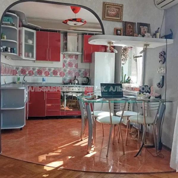 Продам 1-комнатную квартиру
