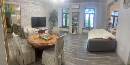 Продам 3-кімнатну квартиру