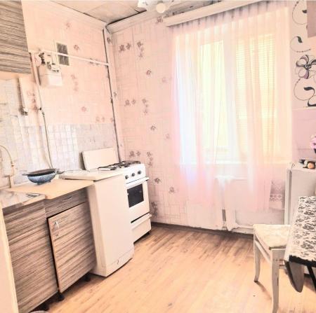 Продам 2-кімнатну квартиру