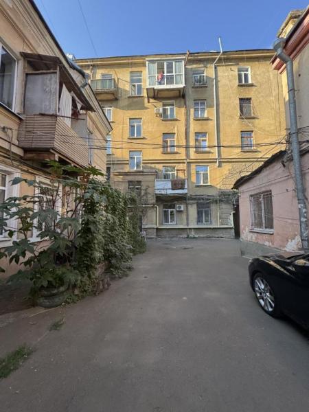 Продам 2-комнатную квартиру
