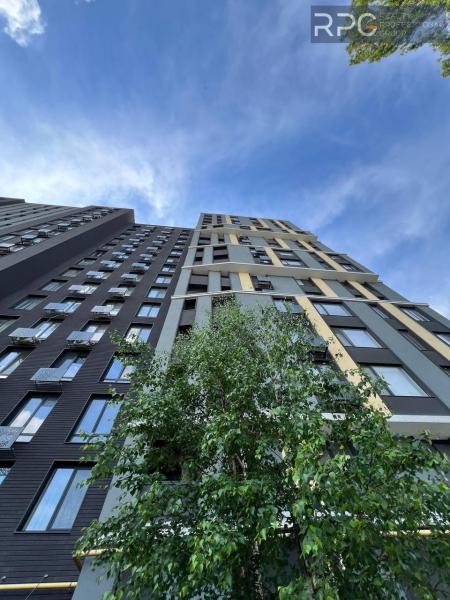 Продам 3-кімнатну квартиру, ЖК One House