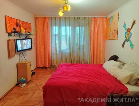 Продам 3-комнатную квартиру