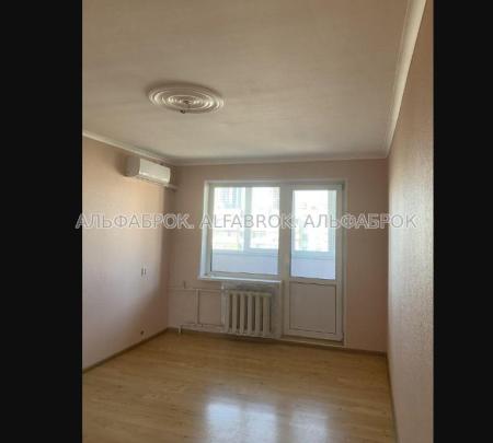 Продам 3-кімнатну квартиру