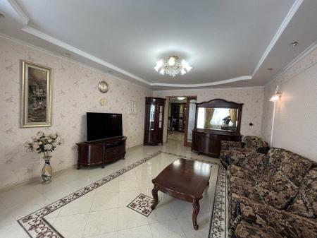 Продам 3-комнатную квартиру, ЖК «Стожары»