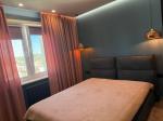 Продам 2-комнатную квартиру, 65.10 м², евроремонт