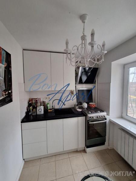 Продам 2-комнатную квартиру