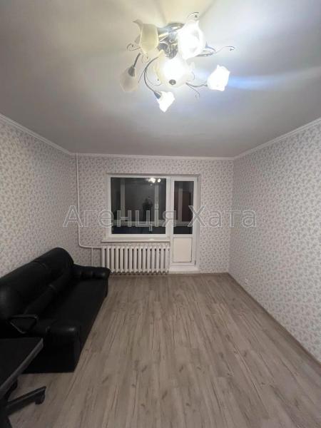 Продам 2-кімнатну квартиру