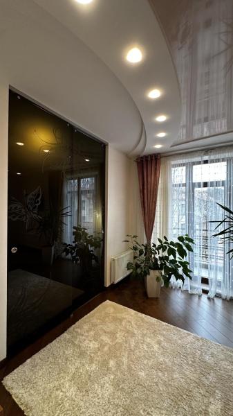 Продам 2-поверховий таунхаус, КГ&nbsp;«Белый&nbsp;цветок»