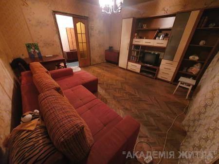 Продам 3-комнатную квартиру