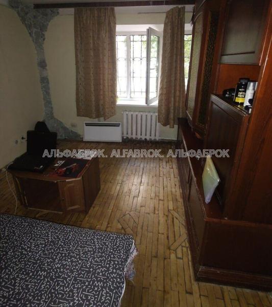 Продам 2-комнатную квартиру