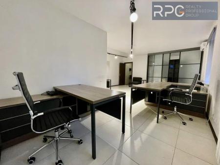 Здам офіс в офісному центрі