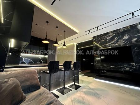 Продам 3-кімнатну квартиру