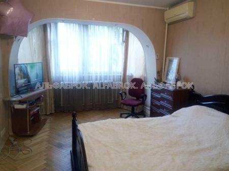 Продам 1-кімнатну квартиру
